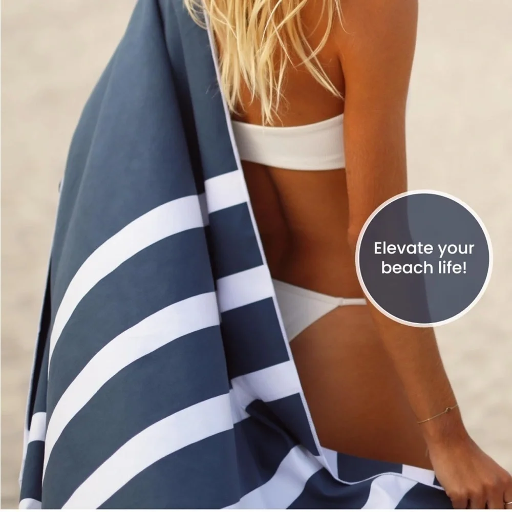 Brand New Microfiber Beach Towel Sandfree Quick Dry Blue White Stripes Vacation
